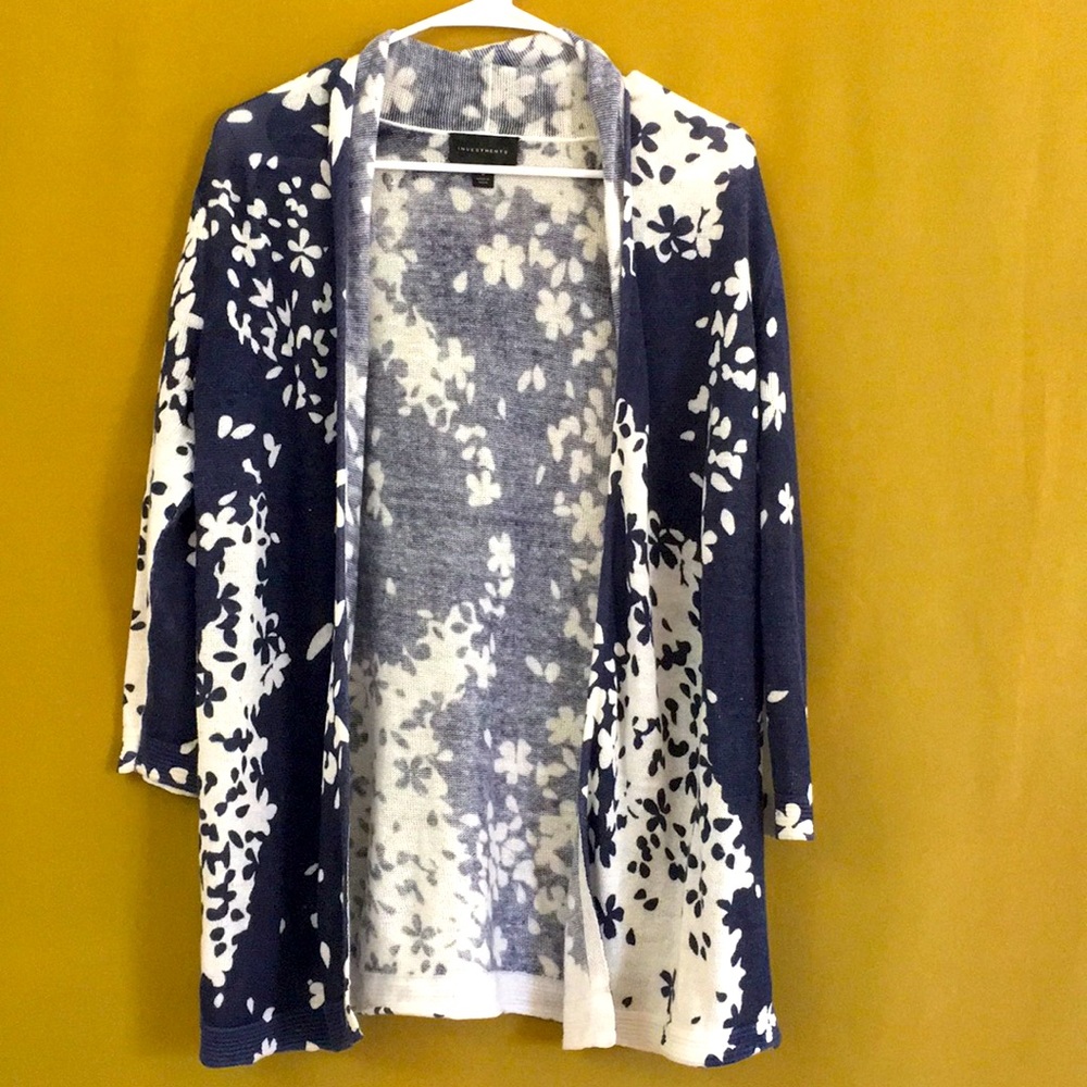 🔥BOGO FREE🔥 Flowery Women’s Cardigan Sweater